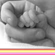 E perfecta!<br />De la prima imbratisare, legatura devine din ce in ce mai puternica. Este o relatie frumoasa pe care doar un parinte o poate cunoaste. Sa va bucurati de fiecare clipa alaturi de fiica voastra. Felicitari!